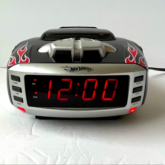 Hot Wheels by Emerson Snore Slammer Clock Radio Engine Sounds Alarm Clock - Picture 5 of 8